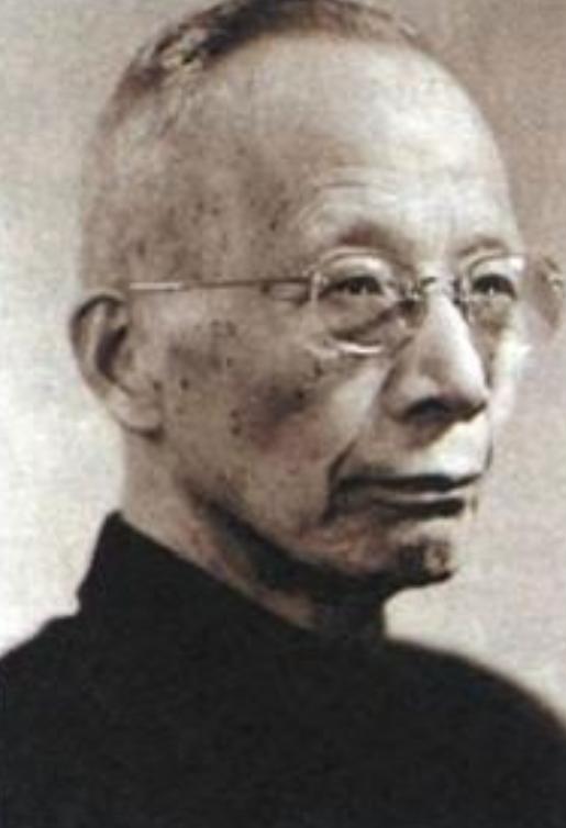 1918年，28岁的竺可桢学成拿到博士学位，刚回到家，就被一位女校长当场拦下，女