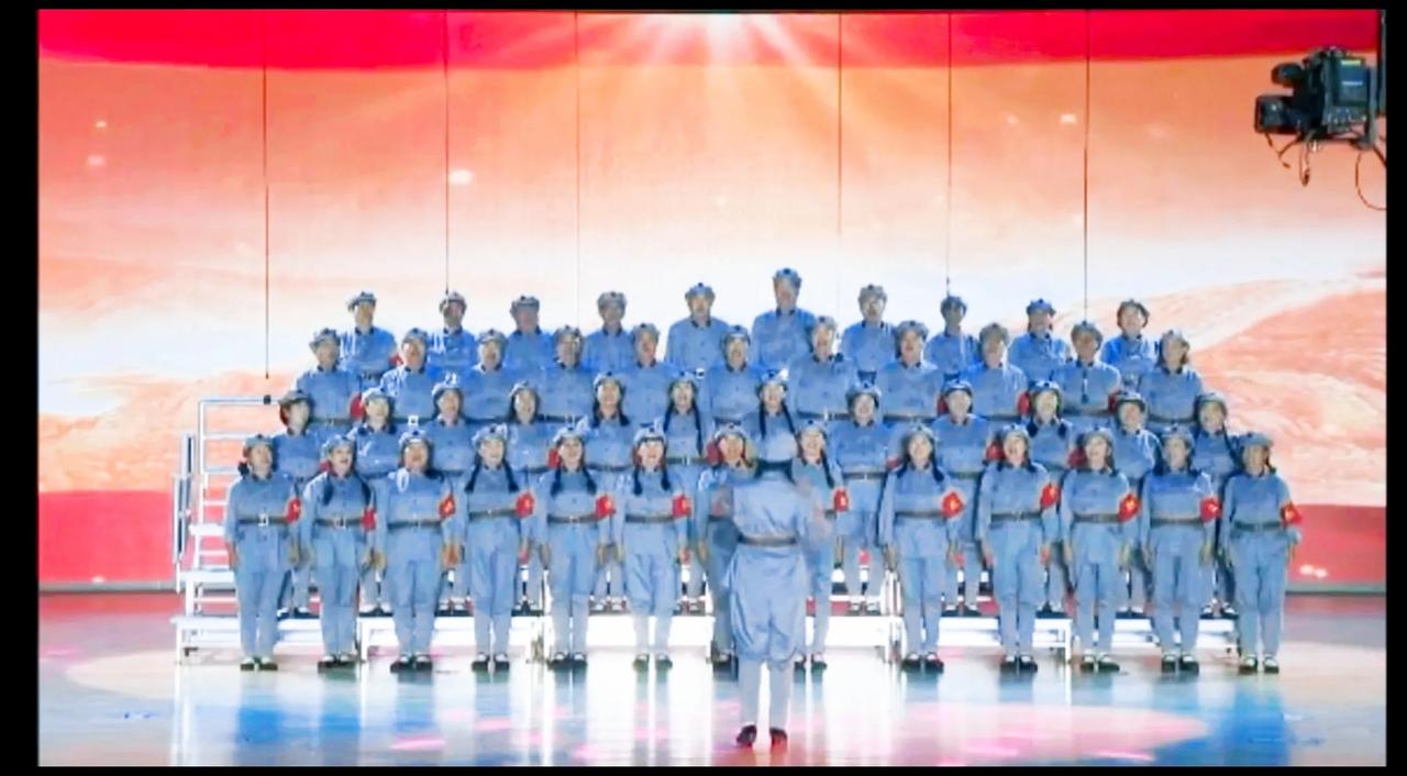 朋友们好，您发现没有在“庆祝中国共产党成立周年”之际，各地各部门纷纷组织“红心向