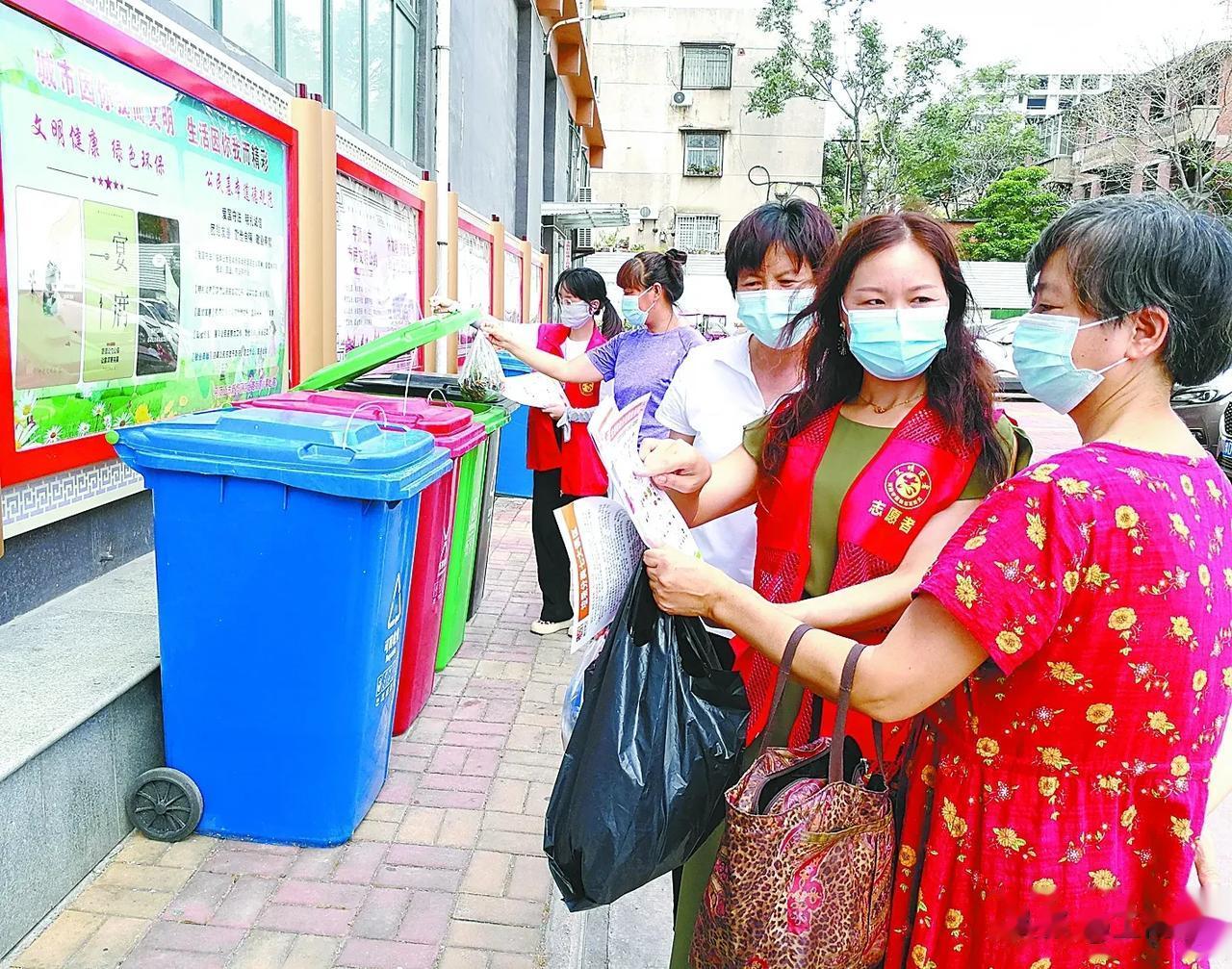 不到5年时间，轰轰烈烈的垃圾分类“熄火了”，如同当年雷厉风行的禁用塑料袋，现在你