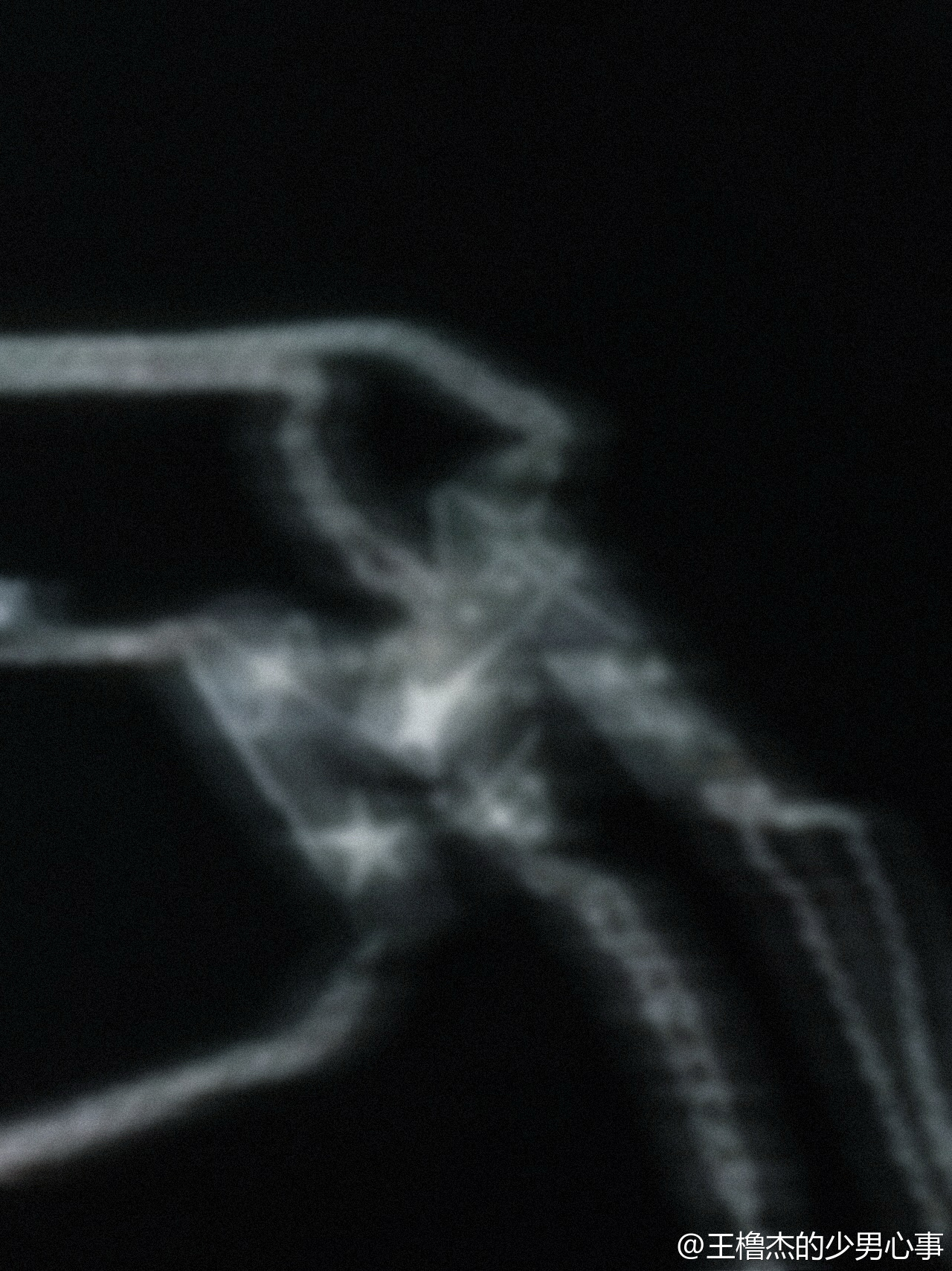 你解读一下你哥哥是啥意思 