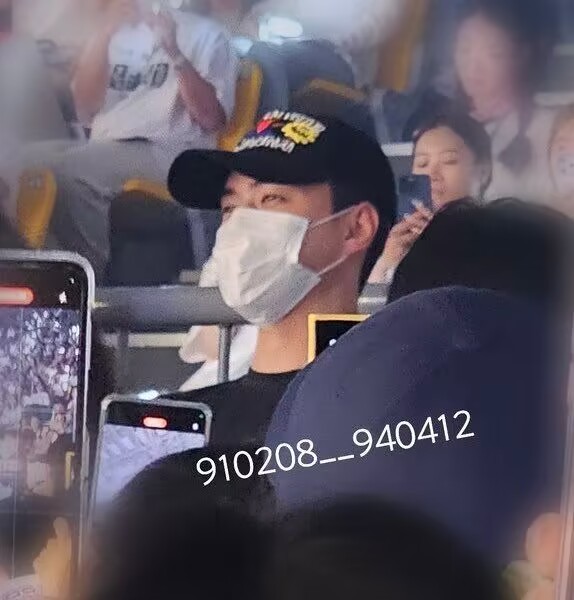 #吴世勋去边伯贤演唱会#吴世勋去边伯贤演唱会了，义气小勋 ​​​