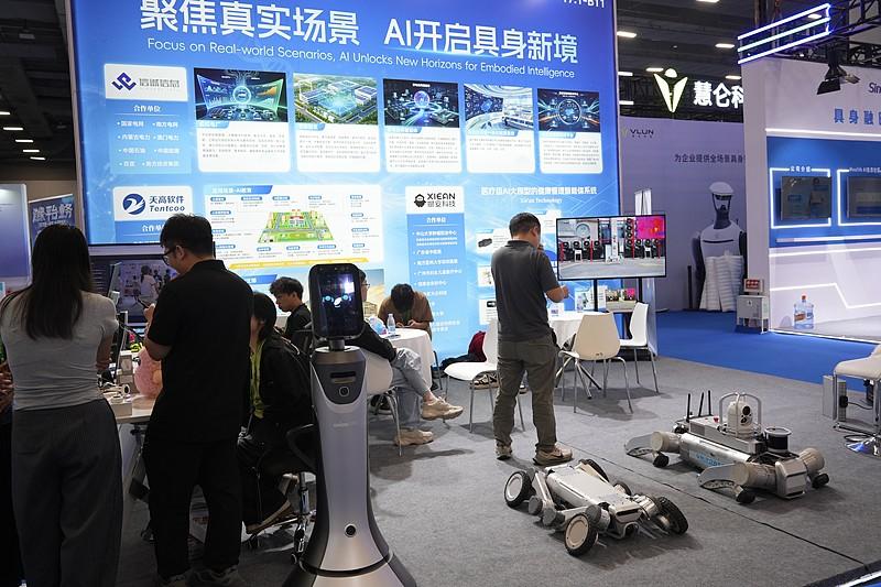 最近翻2025到2026的独角兽报告，真的被具身智能赛道的热度惊到了。
2025