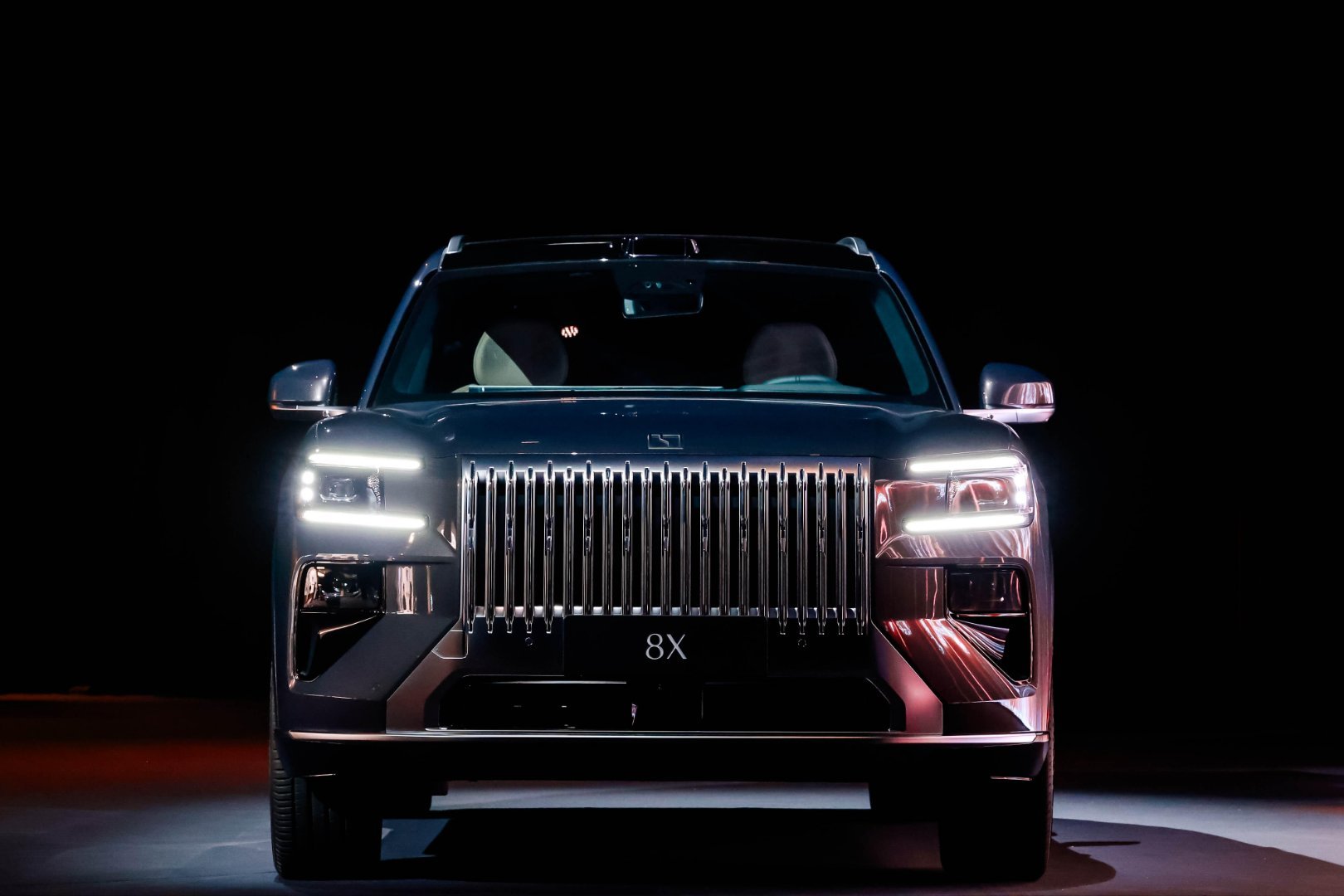 极氪8X价格来了32.98w起这比预想的还要便宜啊，而且从当前结果上看，大家对这