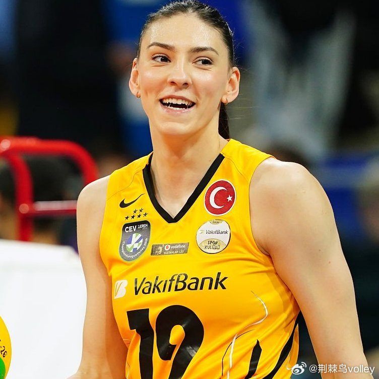 博斯科维奇：伊萨奇巴希是一支优秀的队伍，今天我们知道取胜并非易事。我为全队的拼搏