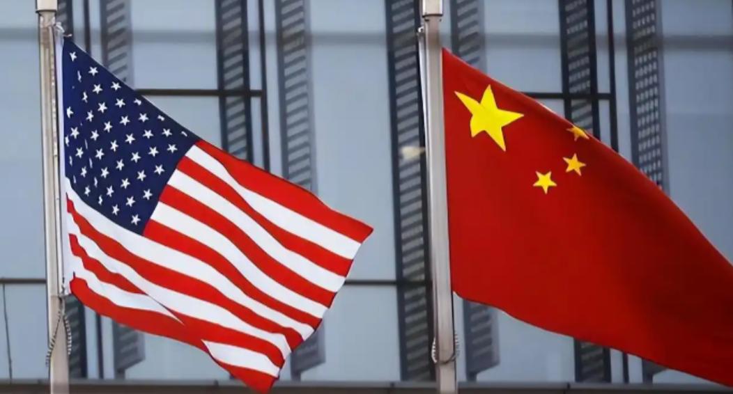 中美之间，已经没有回头路了。美国手里的绳子，已经勒住中国经济的咽喉；而中国手里的