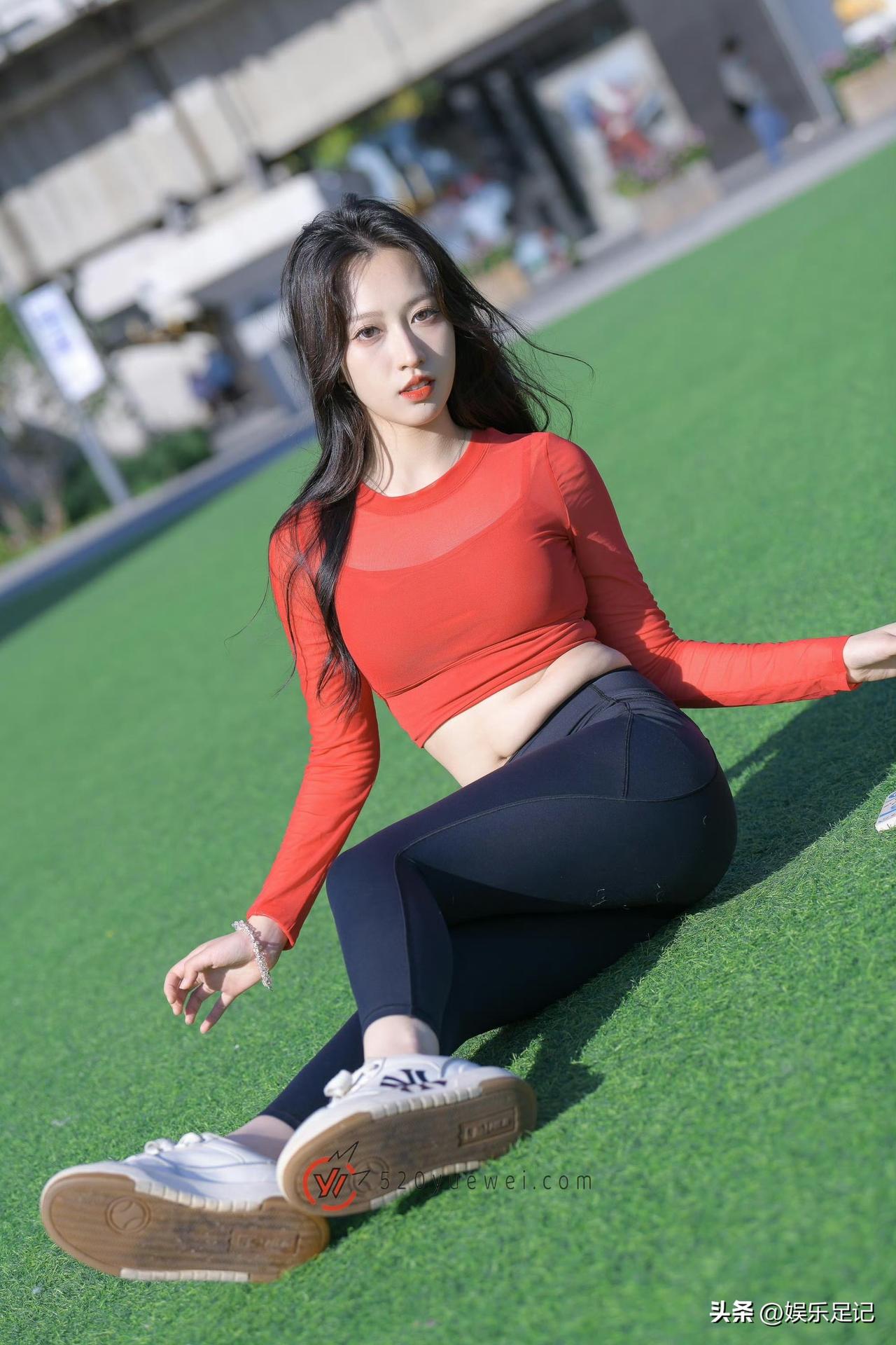 黑色瑜伽活力甜美~~ ​​​