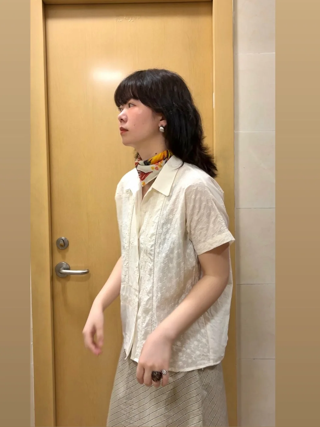 谁说这丝巾土了