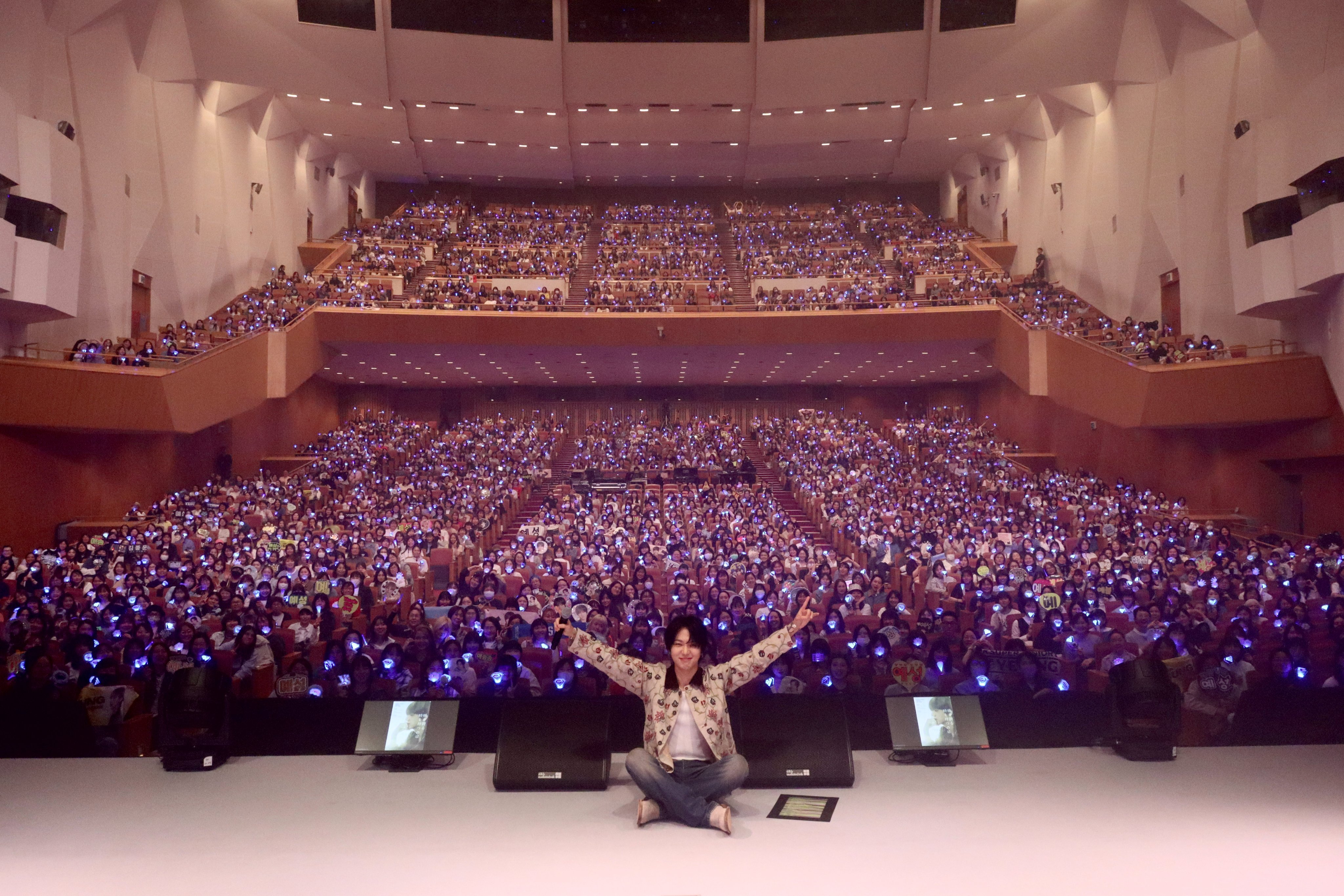 “CB百蓝_。260505 日本官推更新金钟云 相关：SUPER JUNIOR-