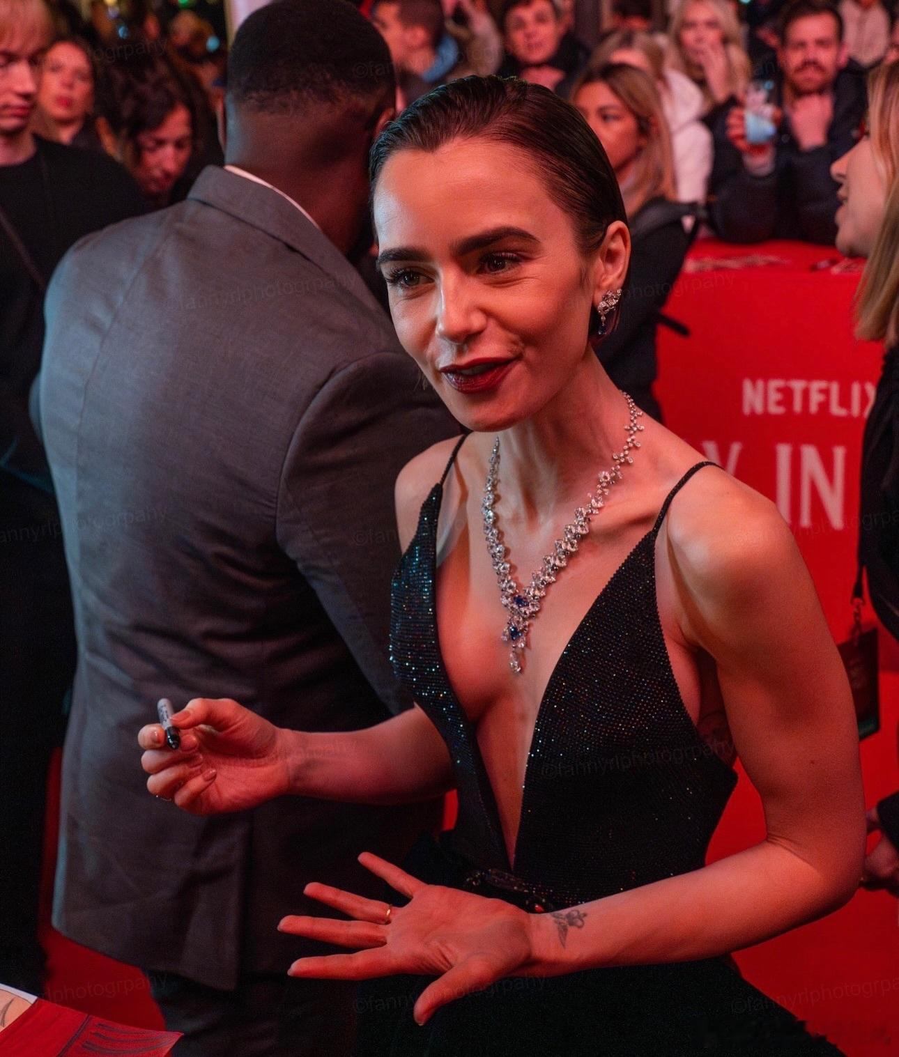 莉莉柯林斯lily collins 近日，莉莉·柯林斯（Lily Collins