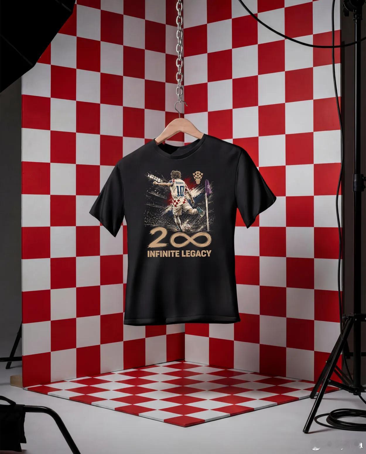 “Luka 200”T恤已上架克罗地亚足协官方商店，售价24.90欧。链接：网页