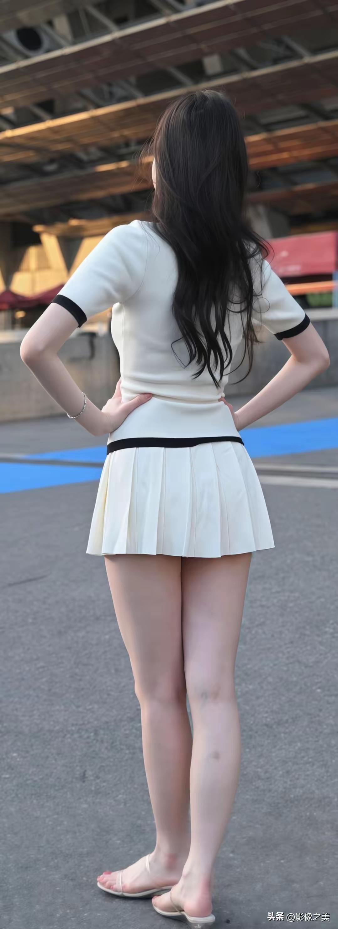 甜美少女风，夏日清爽穿搭，轻松出行！🌞👗👠瑜伽裤，适合外出穿吗 长裙怎么搭