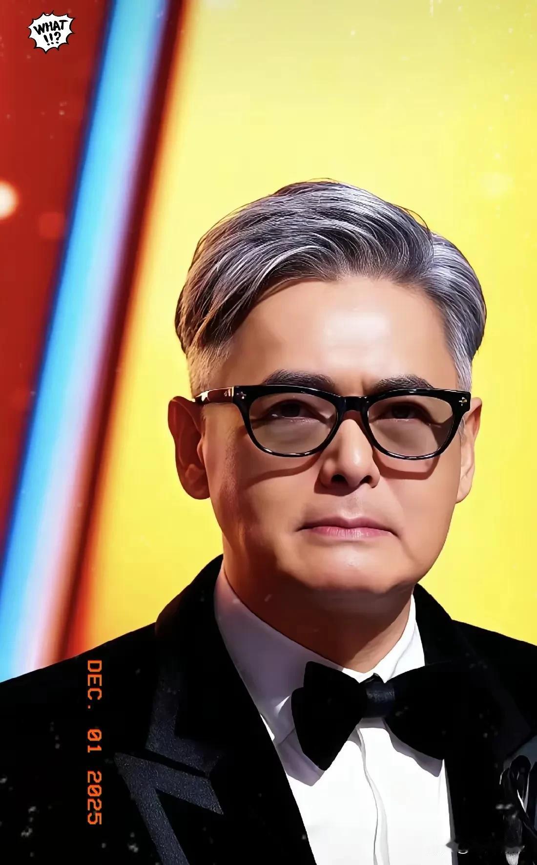 相由心生
不是没道理的
看到70岁的周润发站在领奖台上，第一眼我是真没敢认，头发