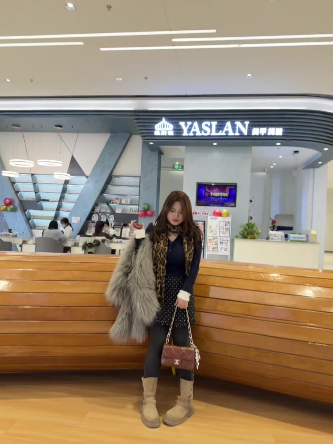 没错 爱上我是人之常情🤭