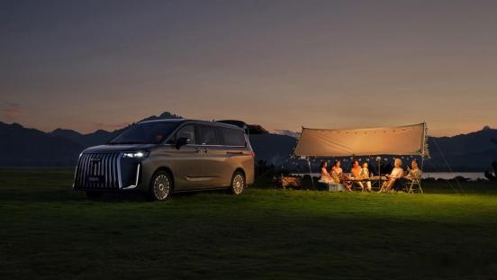 只做MPV？全车商务舱？最近各家品牌的焕新MPV层出不穷，而其中有一个只专注于深