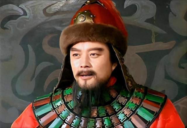 袁本初与曹孟德：两个逃出生天的世族炮灰