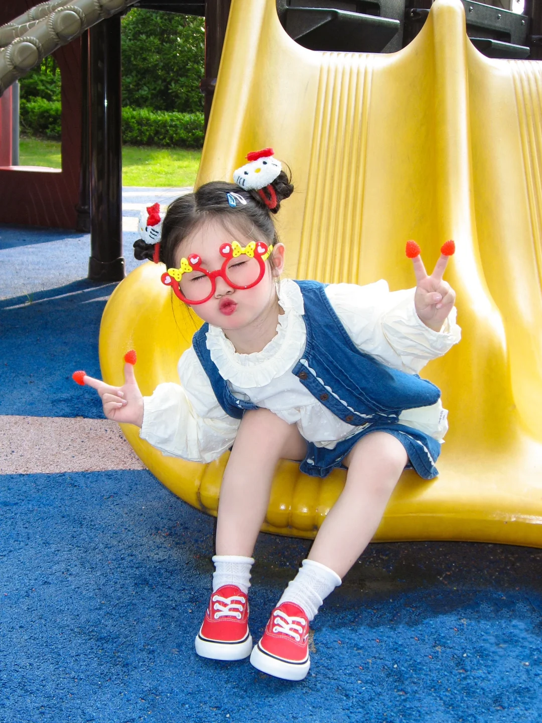 游乐园拍照好可爱～