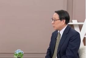 高志凯教授又出奇招！

针对高市此前的逆天言论，高教授给出了几个建议。他认为解决