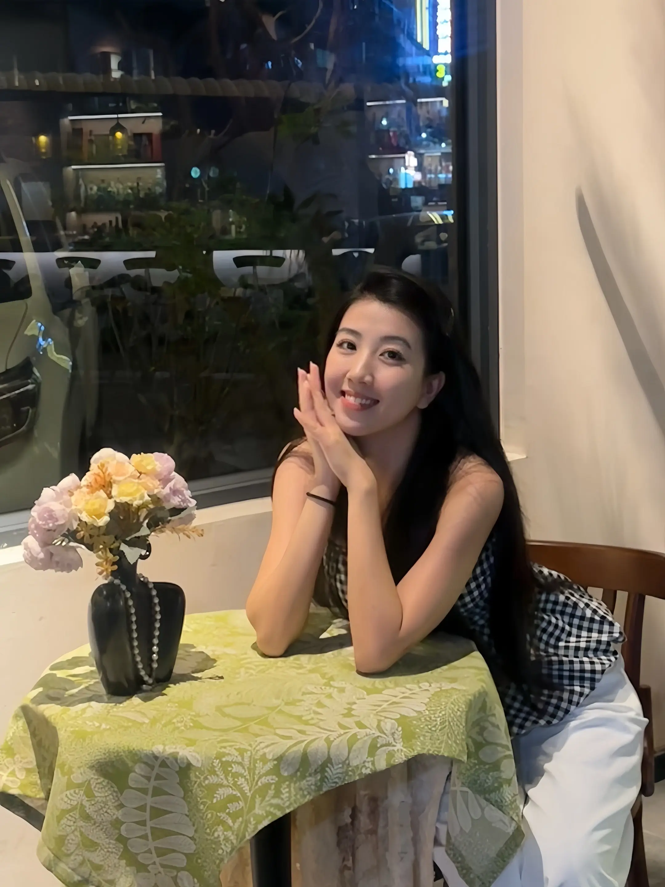 幸福不属于富人 也不属于穷人 属于知足的人