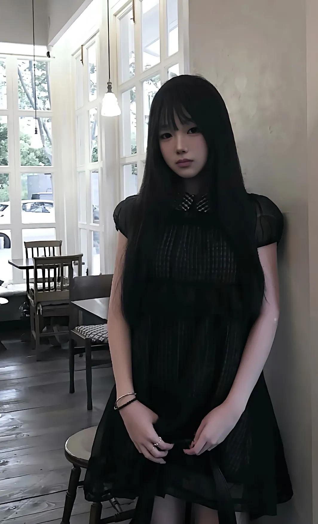 少说话，言多必失。
没事独处也不要跟人交集。
