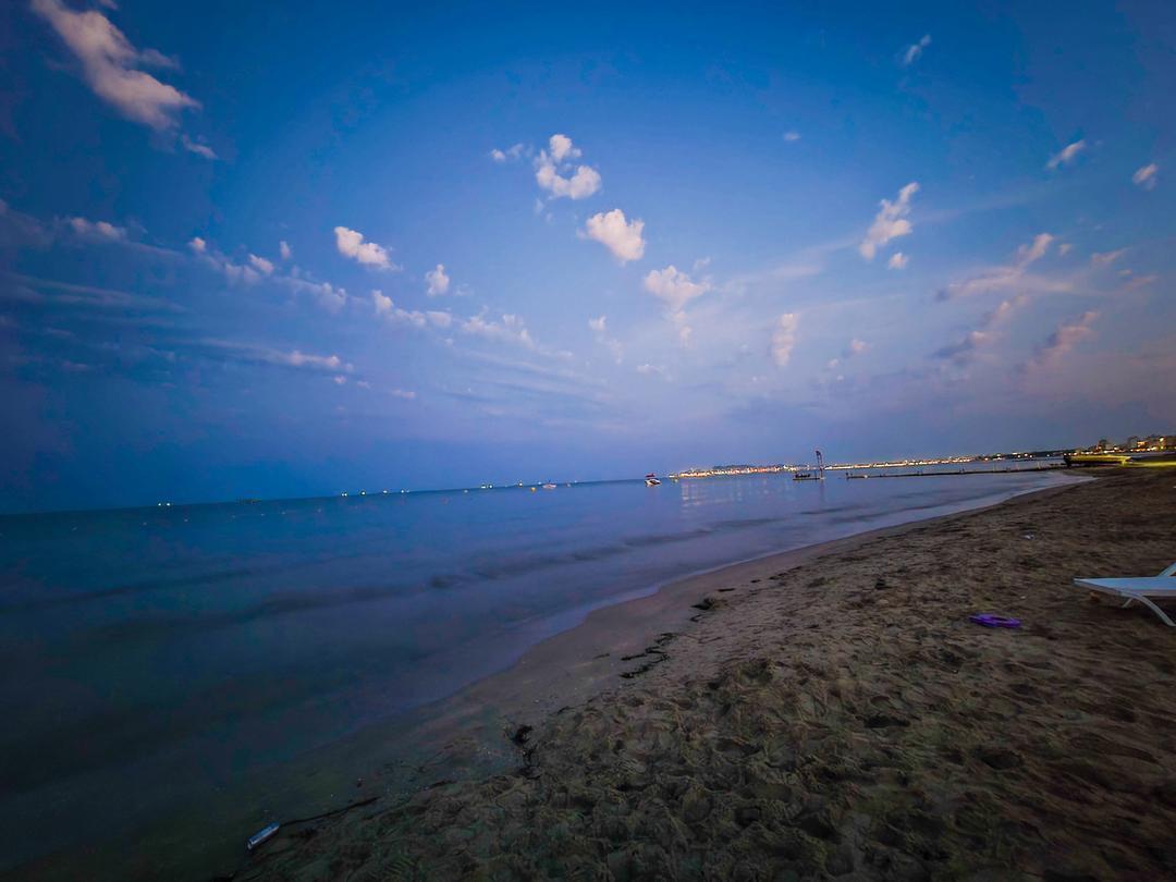 来北海玩了一圈，美是真美，但槽点也是真
多。说几个大实话
首先是公交。打开地图等