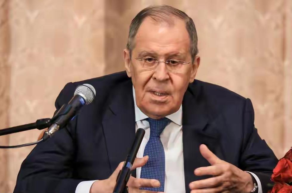 俄外长拉夫罗夫揭露美国为了控制石油不择手段

时间来到2026年3月，莫斯科的新