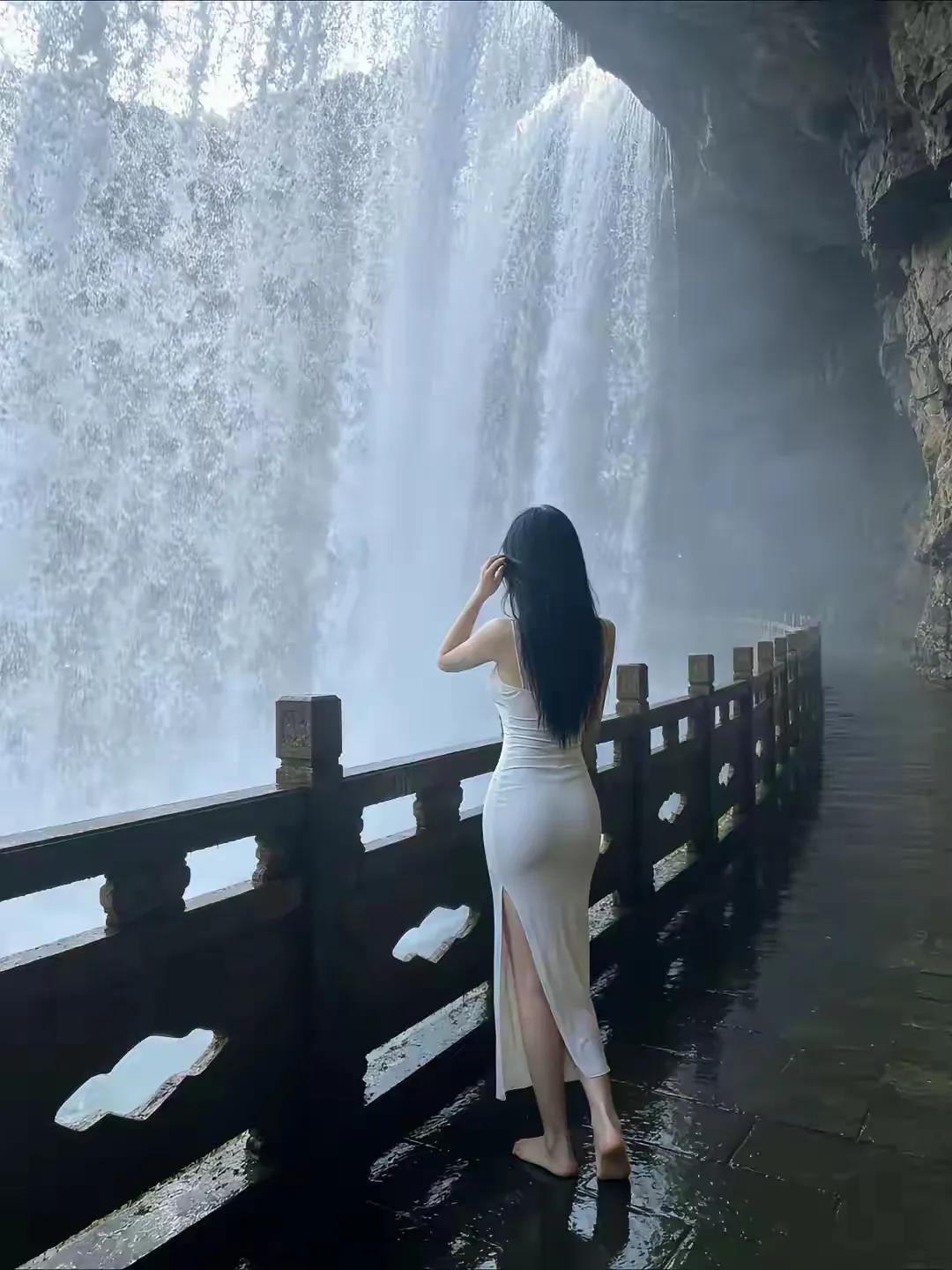 这个问题，身材好的美女背影确实好看！