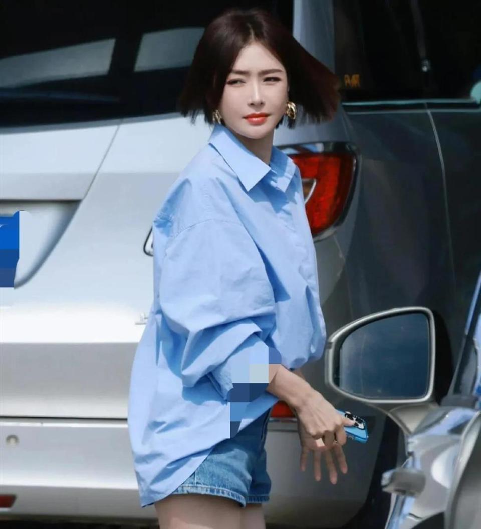 秦岚逆龄魔法：3招穿出40+的少女感，普通人也能秒变气质女神！