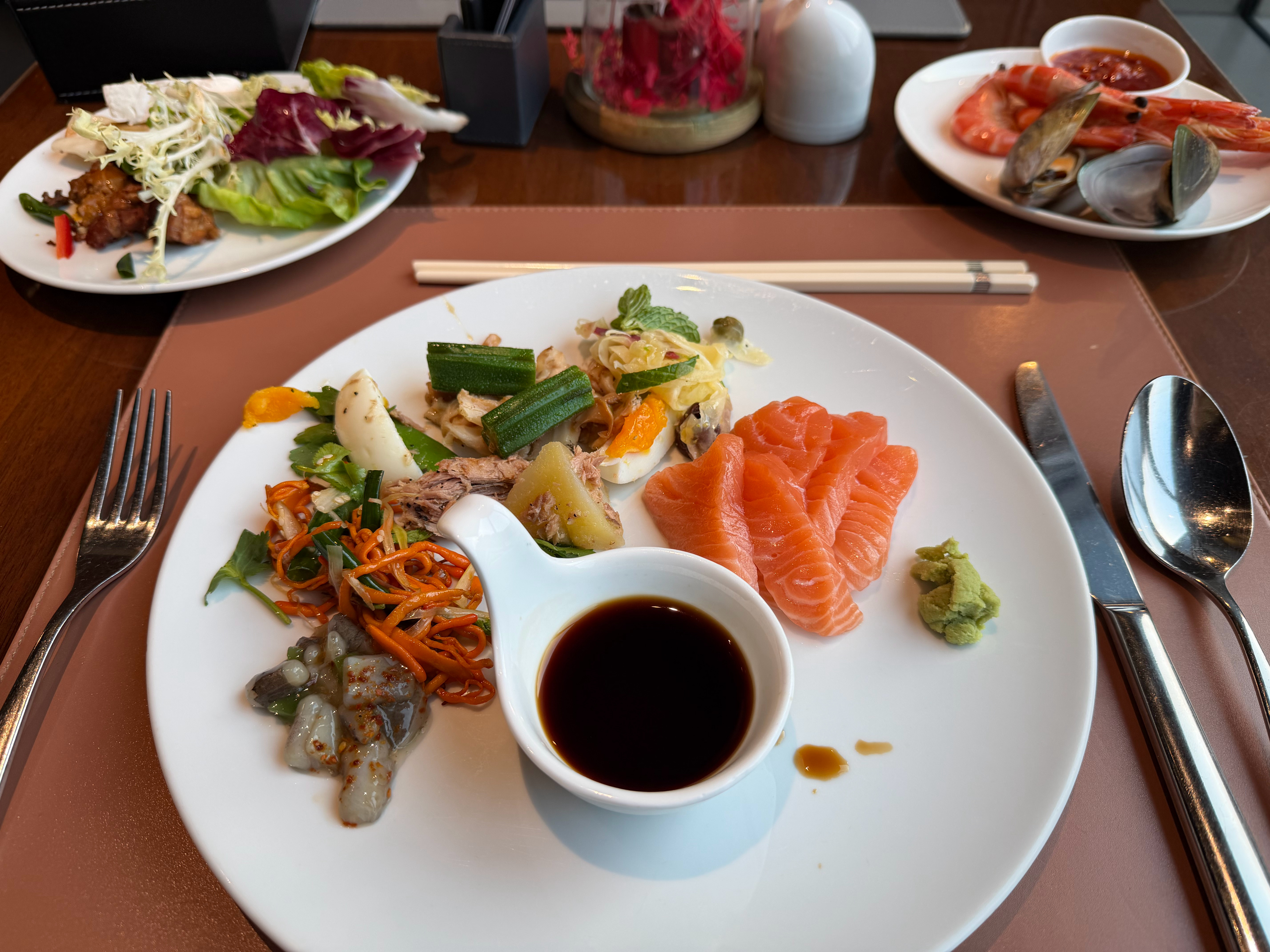 晚餐健康吗？肠胃炎刚好就想开始炫三文鱼真的忍不住！！ 