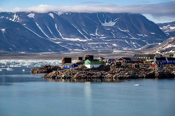 刚刚确认！特朗普真要买格陵兰岛，谈判已到最后阶段！

刚刚，外媒曝出猛料：特朗普