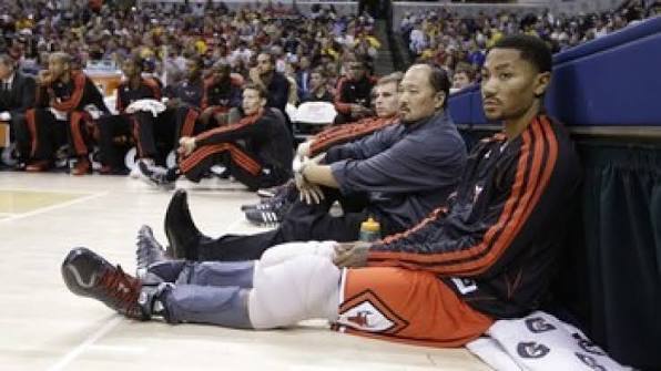加紧恢复锻炼中的Derrick Rose鞋控的日常老照片中的球员和球鞋德里克罗斯