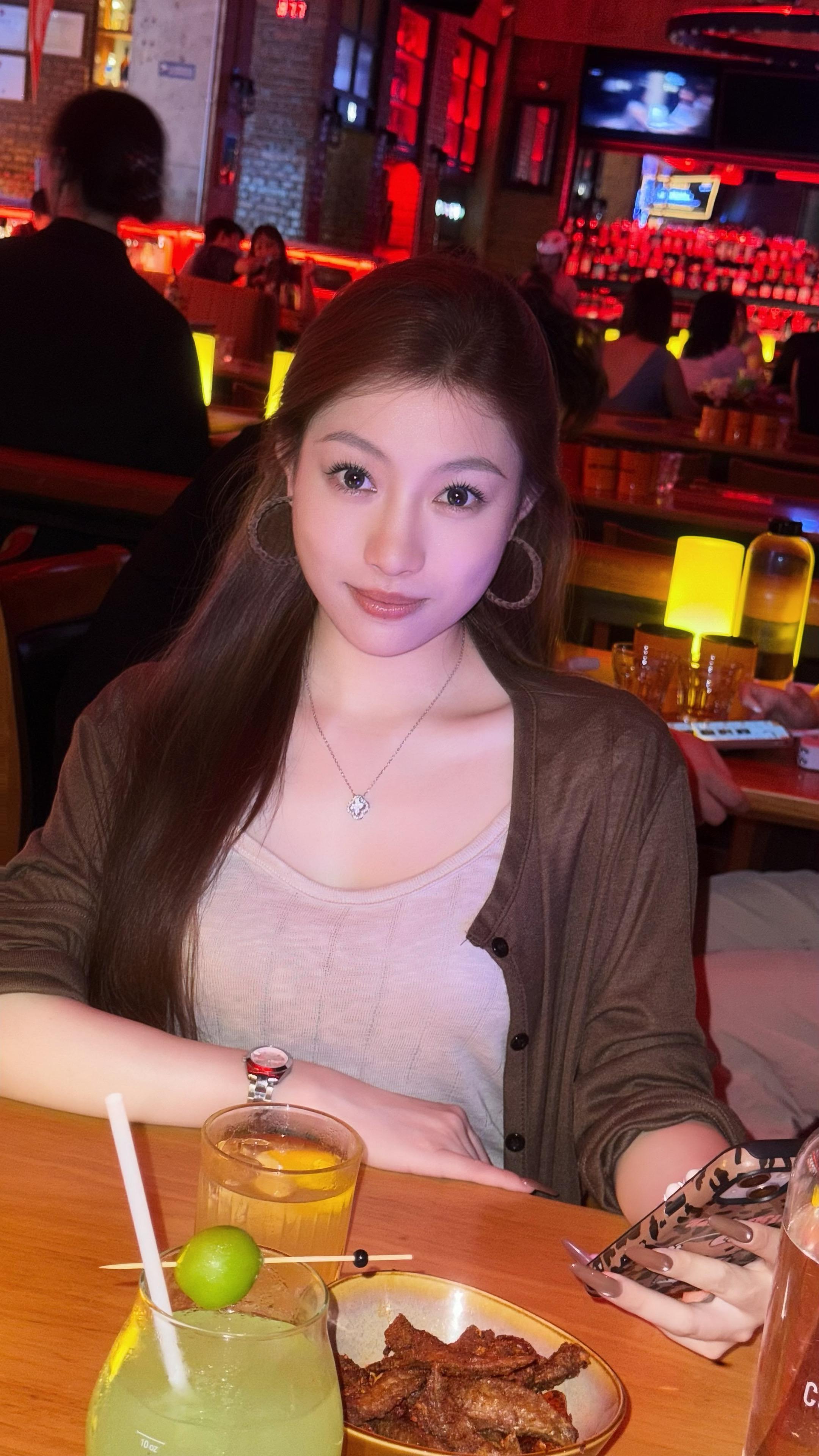 你的背包 让我走得好缓慢