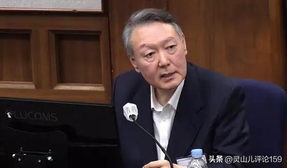 朴槿惠这下心里面舒服多了，当初把她送进监狱的男人，有可能被判处死刑，一切都释怀了