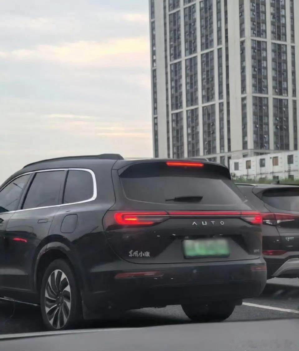 所以到底是谁的问题呢？华为本来就是赋能，让传统制造业焕发新生，感觉它的责任就是让