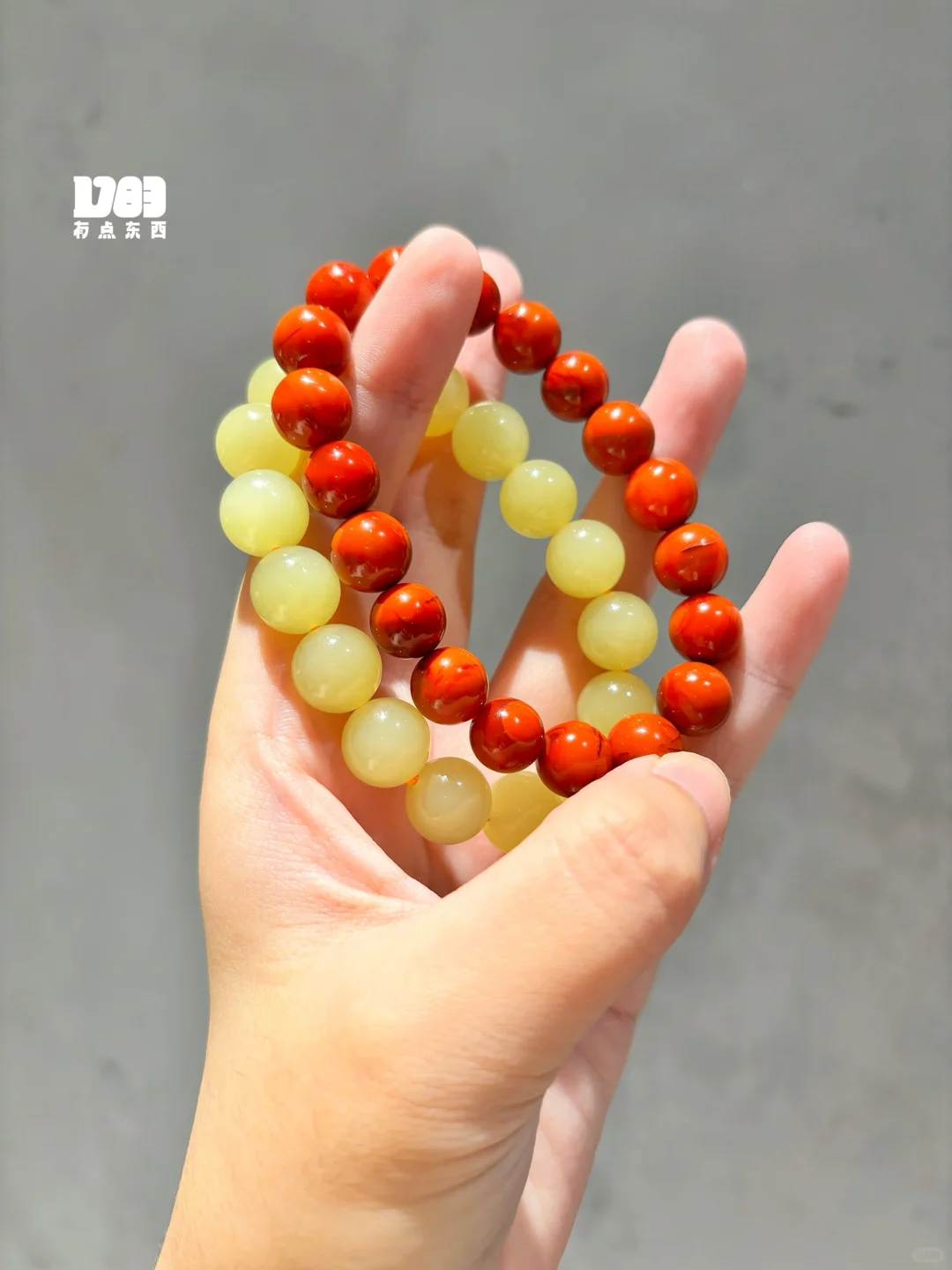 过年的氛围感拉满，春节配色