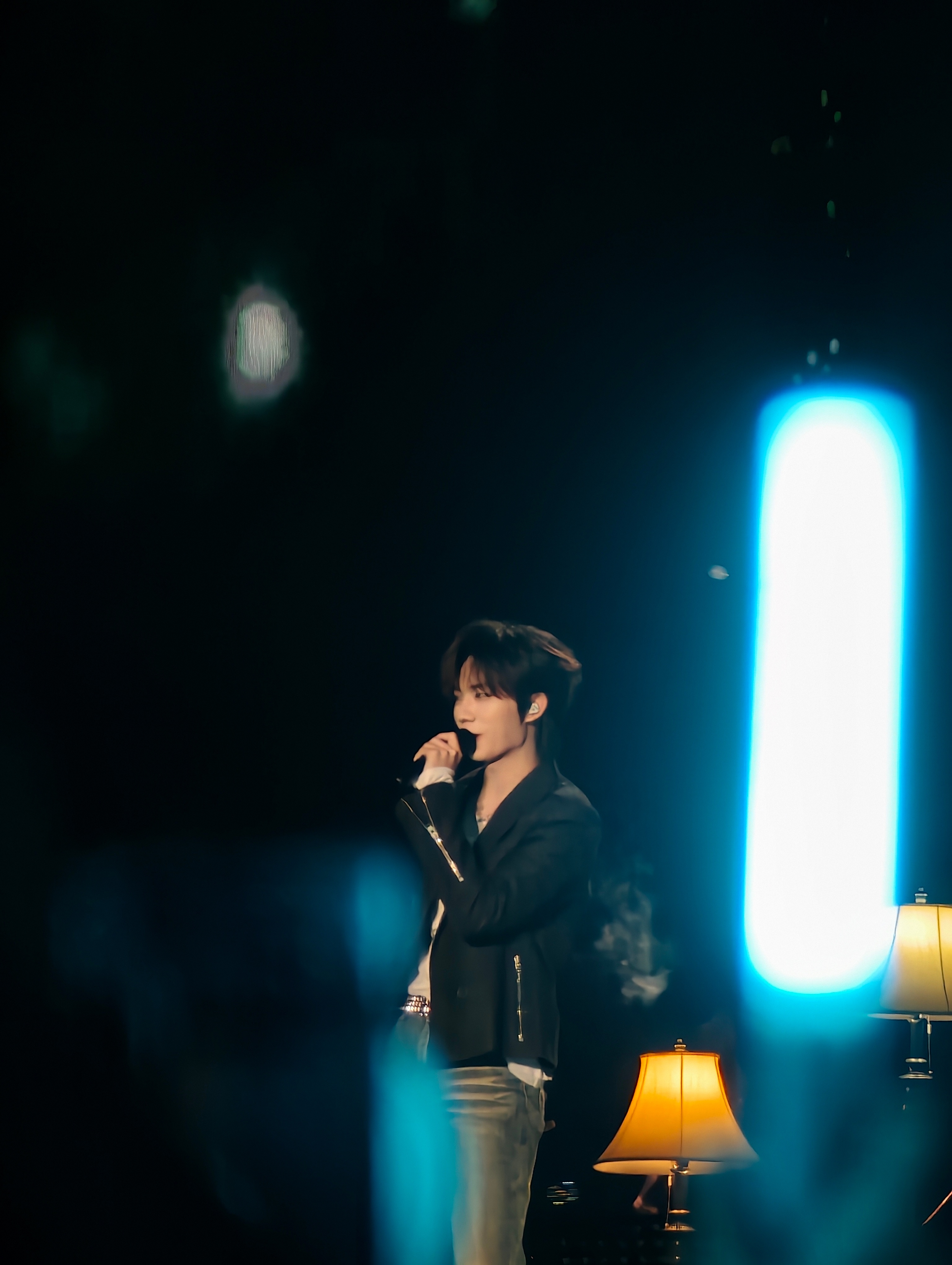 张子墨 分享一只看到薄荷海后压不住最角的滋滋墨张子墨常州音乐节薄荷海