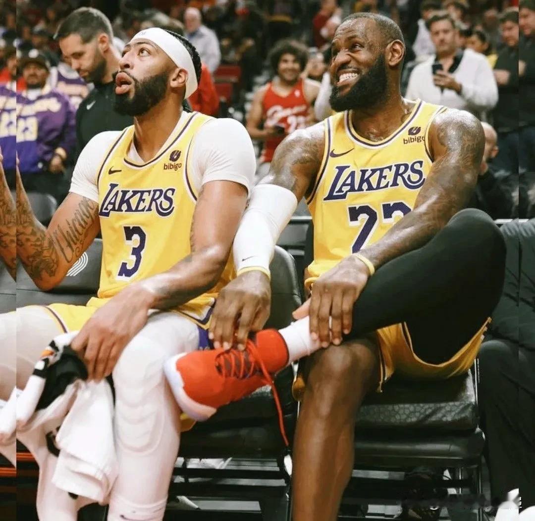 -文森特缺席了68场比赛
-丁威迪缺席了54场比赛
-范特利尔缺席了44场比赛
