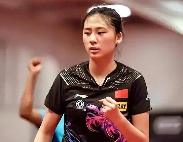 中国大满贯再爆冷门！陈熠二连胜, 3:1 掀翻国乒克星, 女队火力全开