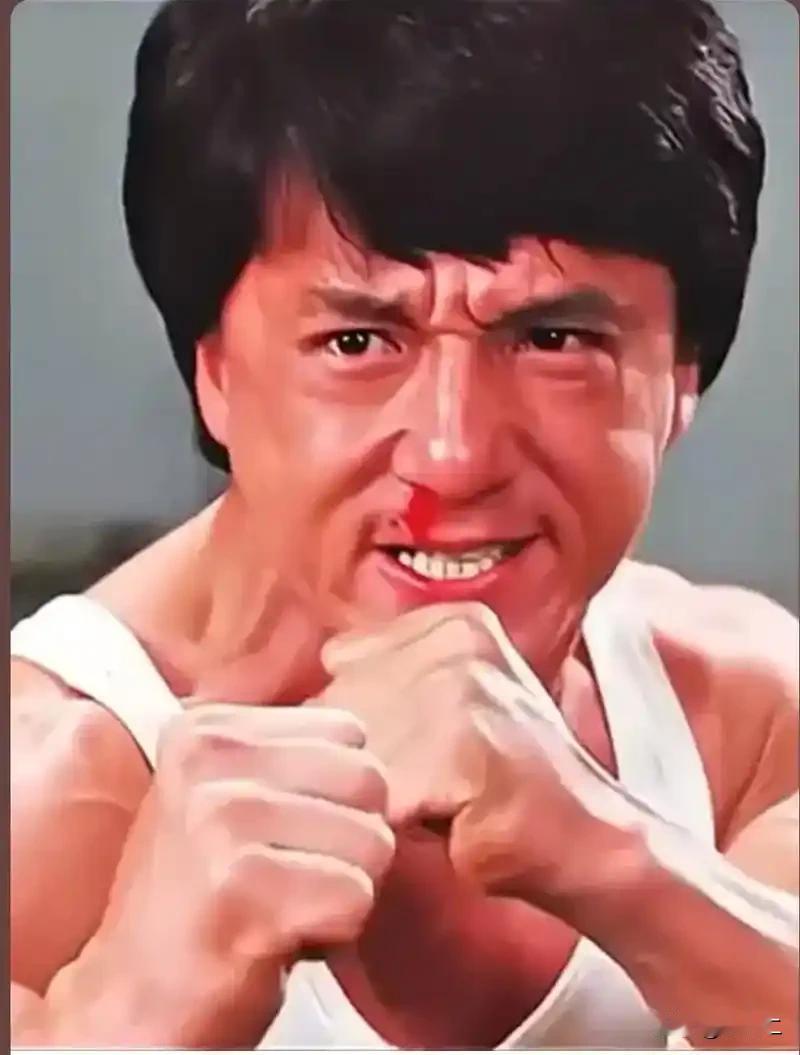拍摄《龙兄虎弟》时，成龙在南斯拉夫古堡拍摄跳树特技。

前两条镜头顺利完成，他追