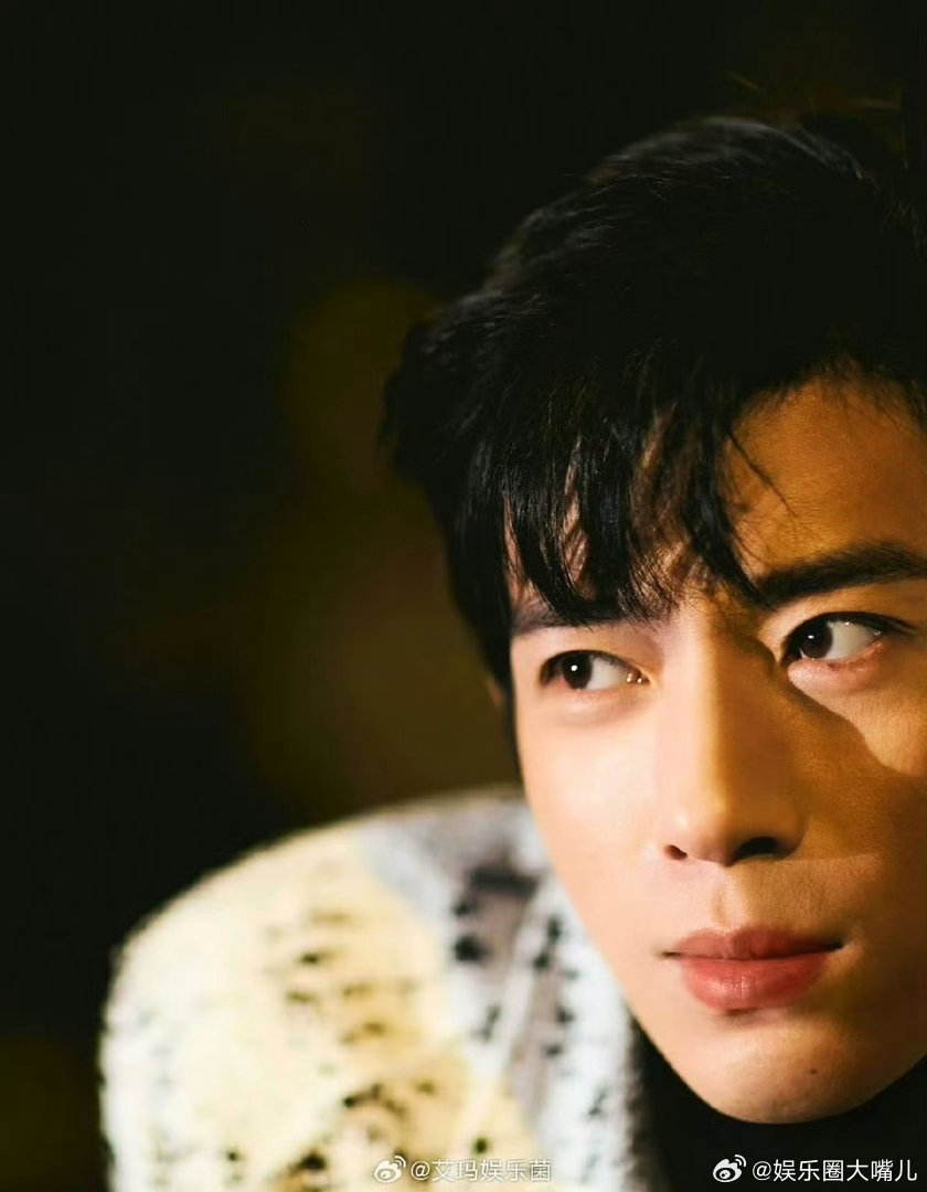 也没人告诉我井柏然演技这么好啊被井柏然在《钢铁森林》的表现惊艳！江寒声的偏执与温