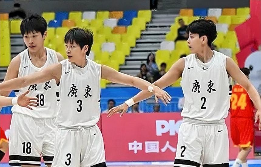 全运会广东女篮能够击败四川女篮夺金，陈明伶的功劳功不可没！

昨晚全运会女篮决赛