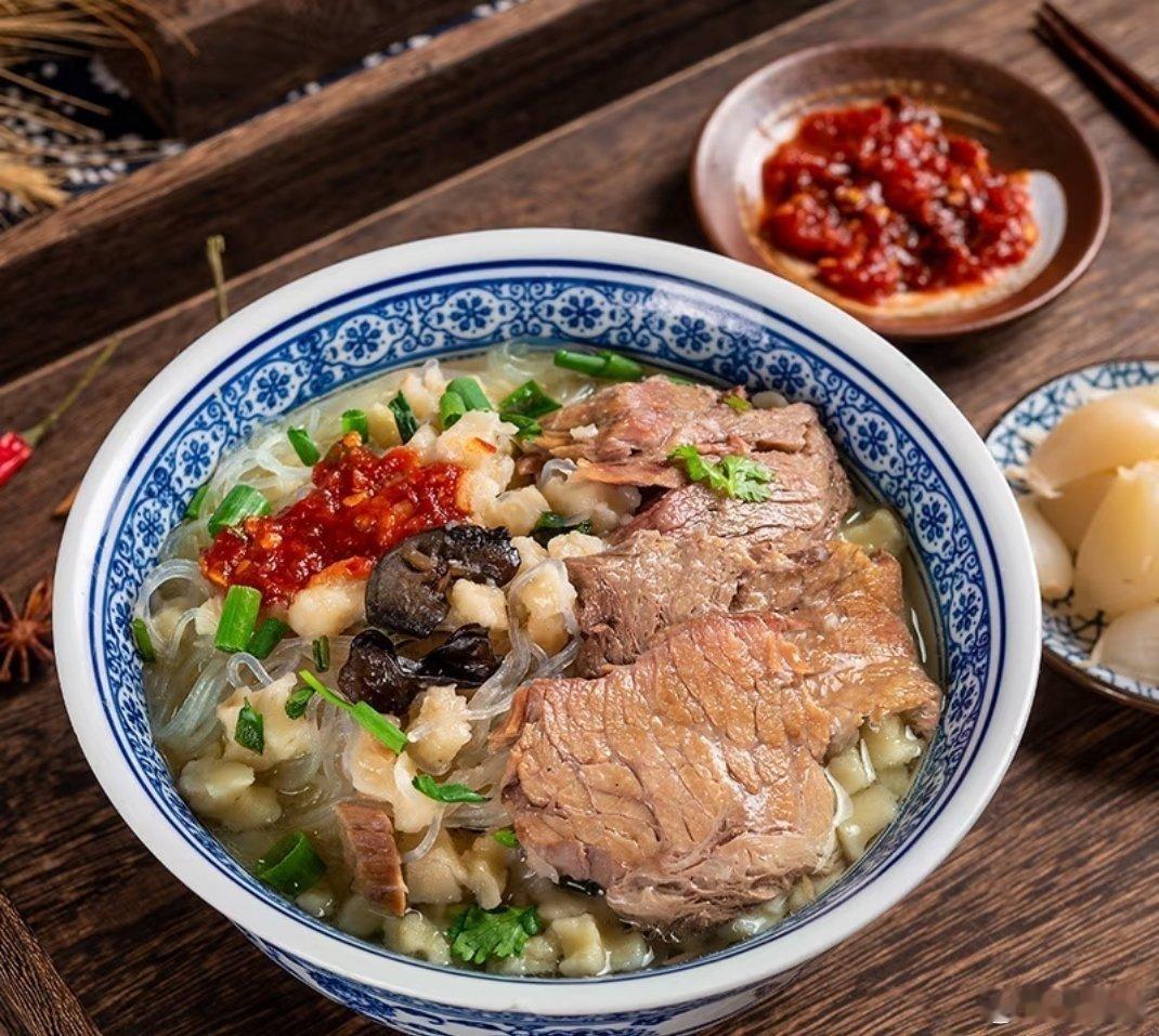 全国各省省饭每一种省饭方式，都是各省对生活的热爱与敬畏，一起打卡家乡省饭吃法，解