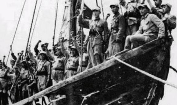 1952年，南日岛失守，我军损失1300多人，毛主席听了以后，气道：“前有金门岛