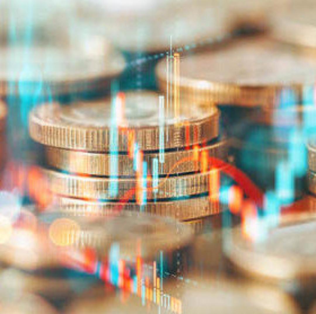 35岁魔咒被打破，无数中年人看哭了
 43岁也能考编了这条消息，让多少中年人重新