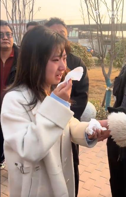 网红罗大美被害案宣判！妹妹表示第三被告13年不够，抗诉求死刑

等了两年多，罗大