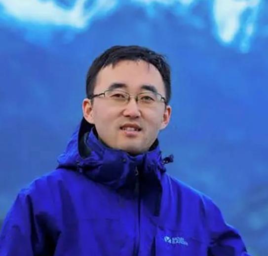 “中国活该被日军欺辱，中国就应该被日本多占领几年！”“郑州大暴雨是报应！活该被淹