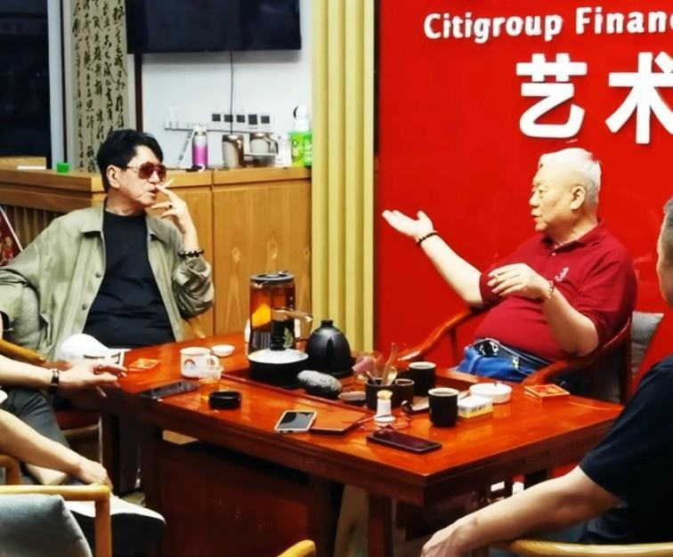 以微知著，观海南艺市沉浮——一月出差见闻开篇
 
古人观世事、辨兴衰，向来不困于