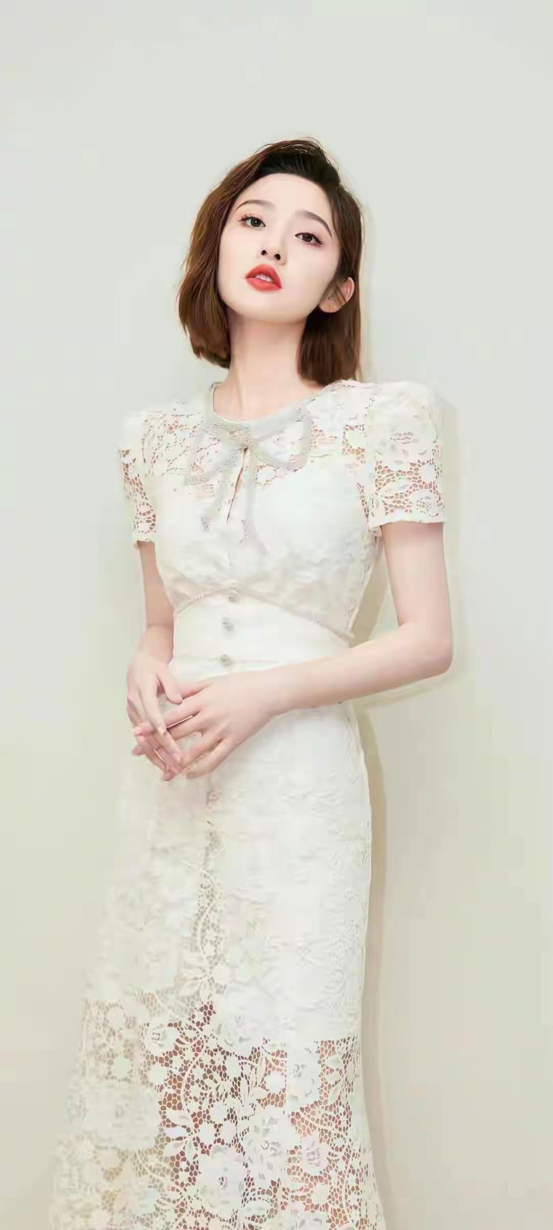 唐艺昕天南地北大拜年