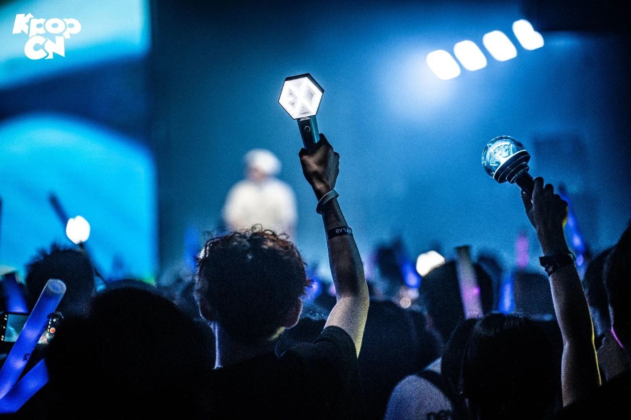 芝士娱乐 YG BABY‼️成都YG专场回归咯‼️▫️ 热门KPOP全场大合唱▫