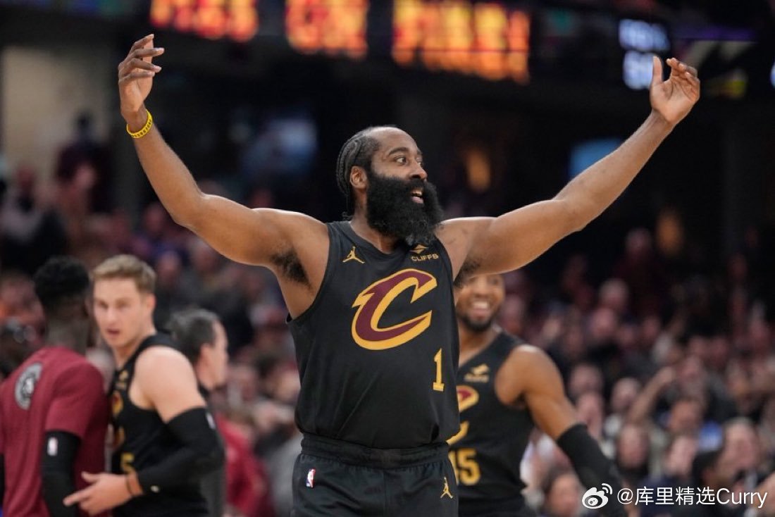 詹姆斯·哈登接受采访谈自己还能打多久：“我知道这一天迟早会来。希望是晚一点，但这