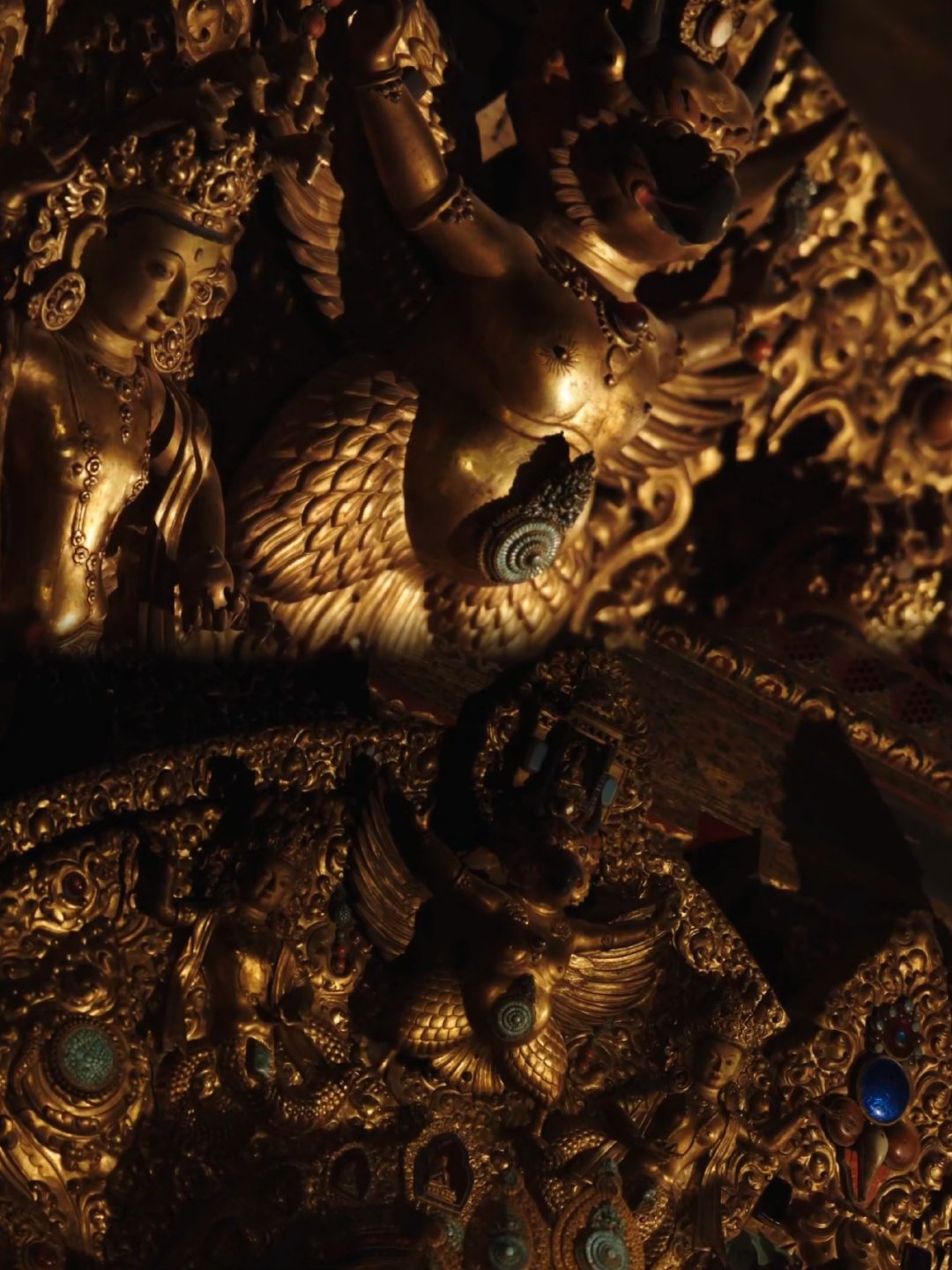 罗云熙文化输出从从容容游刃有余 罗云熙旁白太绝了！《布达拉宫 时空解码》里声线温